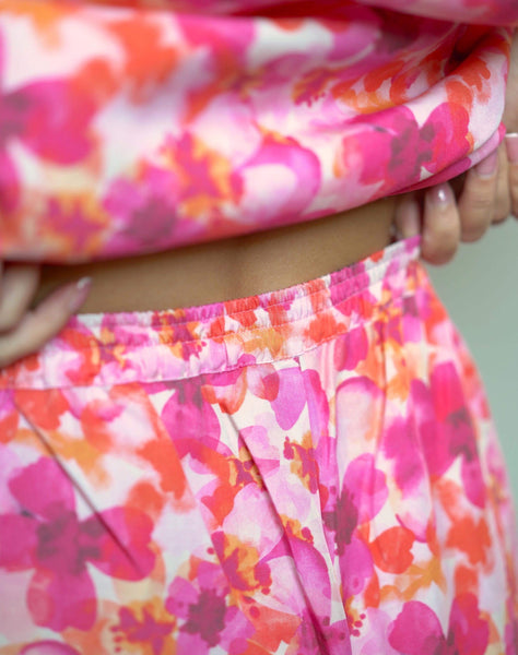Short de pyjama manches courtes Parfum Floral de Nêge Paris aux couleurs rose et orange 100% Tencel Lyocell certifié OEKO-TEX