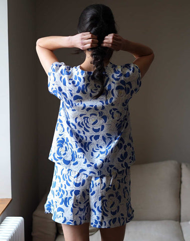 Nêge Paris - Pyjama Top Short Archipel couleur bleu et blanc tencel lyocell certifié OEKO-TEX